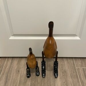 Brown Bamboo Duck Sculpture with High Heels and Boots (Set of 2)
